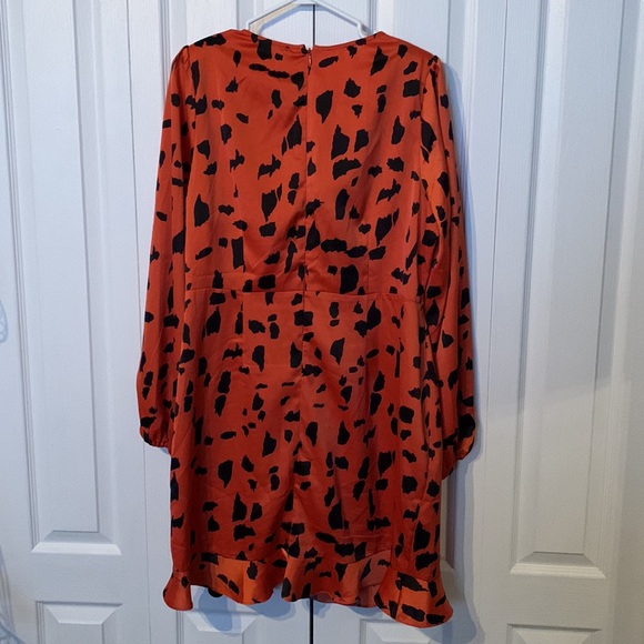 Animal Print Orange Satin Dress - Picture 7 of 8